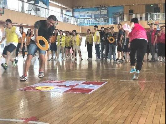 上海市社区<a href=https://www.nfty.com.cn target=_blank class=infotextkey>健身</a>俱乐部 上海市社区<a href=https://www.nfty.com.cn target=_blank class=infotextkey>健身</a>俱乐部