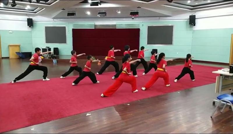 上海市社区<a href=https://www.nfty.com.cn target=_blank class=infotextkey>健身</a>俱乐部 上海市社区<a href=https://www.nfty.com.cn target=_blank class=infotextkey>健身</a>俱乐部