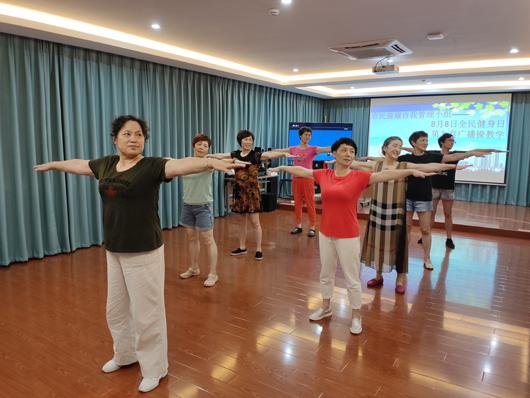 上海市社区<a href=https://www.nfty.com.cn target=_blank class=infotextkey>健身</a>俱乐部 上海市社区<a href=https://www.nfty.com.cn target=_blank class=infotextkey>健身</a>俱乐部