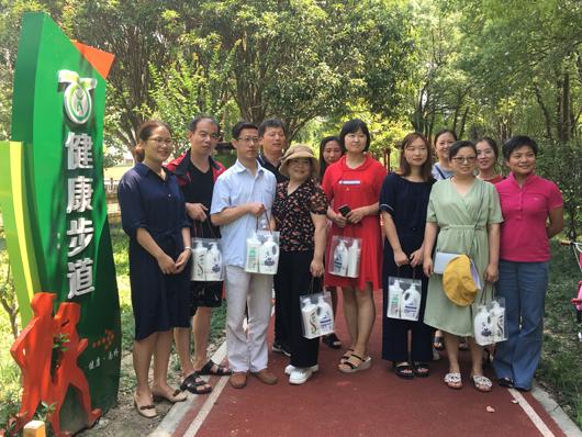上海市社区<a href=https://www.nfty.com.cn target=_blank class=infotextkey>健身</a>俱乐部