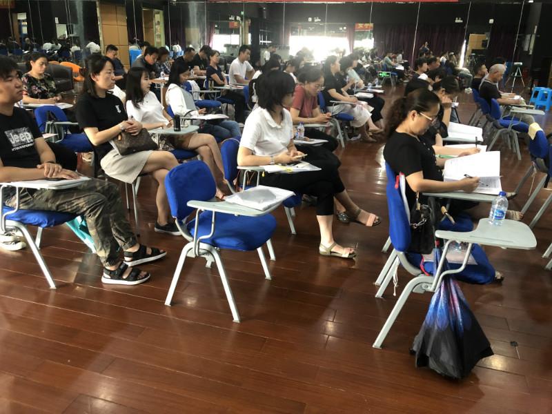 上海市社区<a href=https://www.nfty.com.cn target=_blank class=infotextkey>健身</a>俱乐部 上海市社区<a href=https://www.nfty.com.cn target=_blank class=infotextkey>健身</a>俱乐部