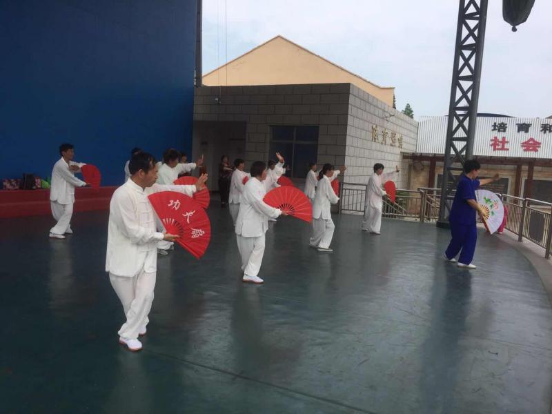 上海市社区<a href=https://www.nfty.com.cn target=_blank class=infotextkey>健身</a>俱乐部 上海市社区<a href=https://www.nfty.com.cn target=_blank class=infotextkey>健身</a>俱乐部