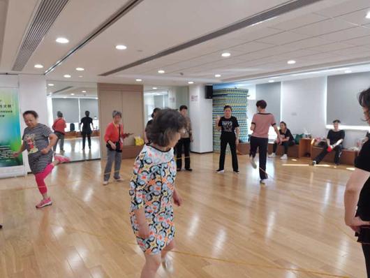 上海市社区<a href=https://www.nfty.com.cn target=_blank class=infotextkey>健身</a>俱乐部 上海市社区<a href=https://www.nfty.com.cn target=_blank class=infotextkey>健身</a>俱乐部