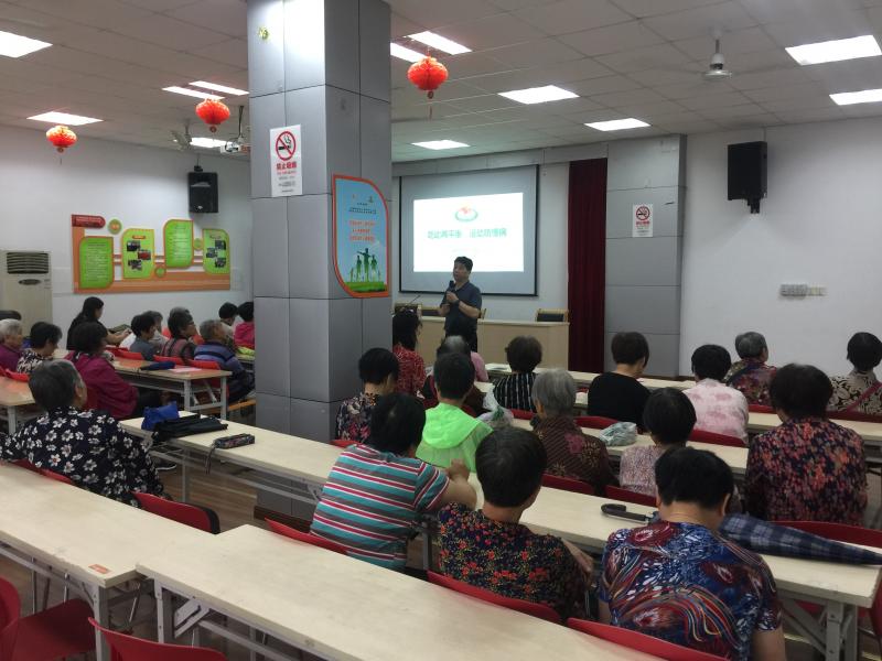 上海市社区<a href=https://www.nfty.com.cn target=_blank class=infotextkey>健身</a>俱乐部