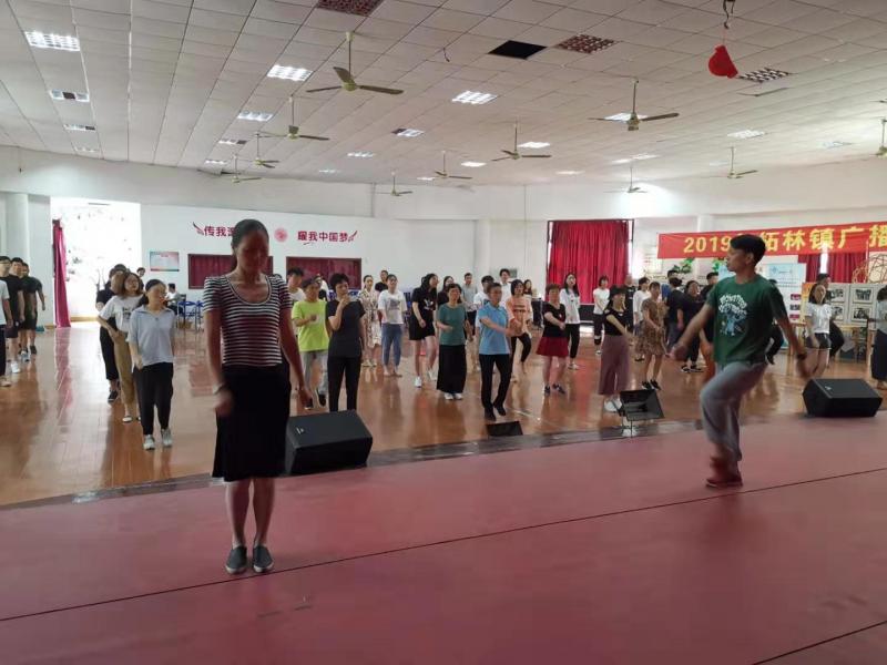 上海市社区<a href=https://www.nfty.com.cn target=_blank class=infotextkey>健身</a>俱乐部 上海市社区<a href=https://www.nfty.com.cn target=_blank class=infotextkey>健身</a>俱乐部