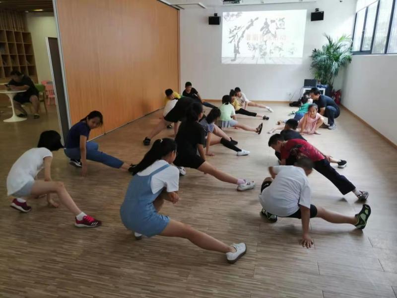上海市社区<a href=https://www.nfty.com.cn target=_blank class=infotextkey>健身</a>俱乐部