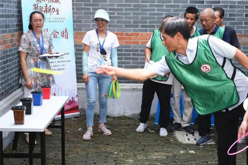 上海市社区<a href=https://www.nfty.com.cn target=_blank class=infotextkey>健身</a>俱乐部 上海市社区<a href=https://www.nfty.com.cn target=_blank class=infotextkey>健身</a>俱乐部