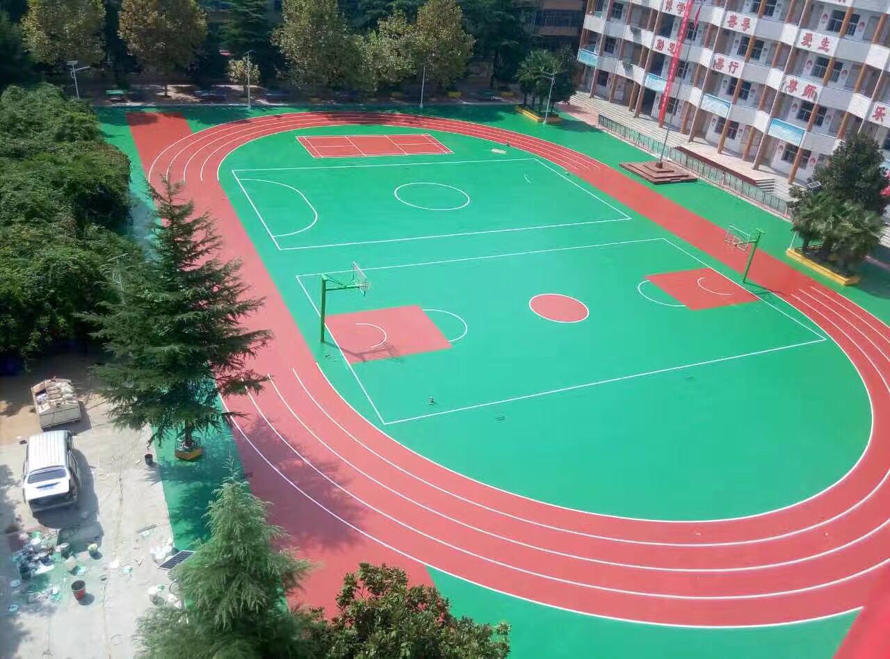河南洛阳嵩县 <a href=https://www.nfty.com.cn target=_blank class=infotextkey>硅PU</a>跑道、球场