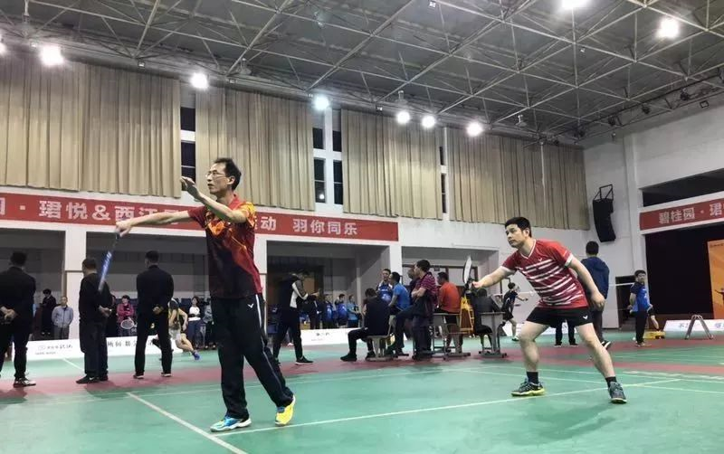 9所符合条件的城区学校的体育场地全部向社会开放