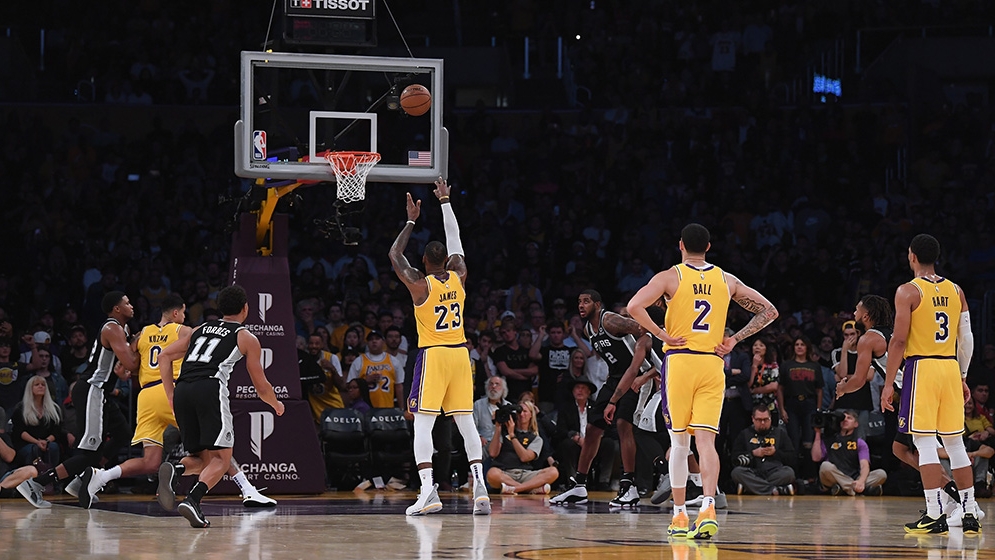 【NBA】这都行？湖人因罚球太少向联盟申诉