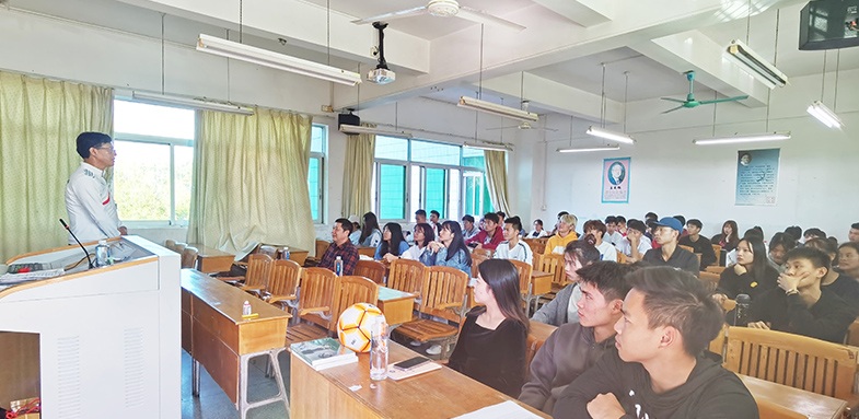 【体育文化】弘扬体育精神进梅州，勉励嘉应体院学子自强不息