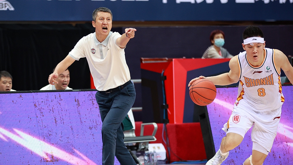 【CBA】取首胜广州队靠什么？郭士强：执行力