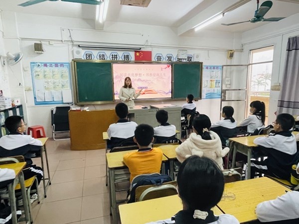 阅读点亮梦想 书香浸润人生