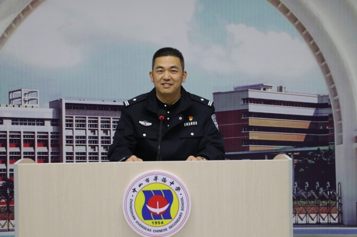 杜绝校园欺凌 共建和谐校园——市侨中高中部开展法制教育讲座