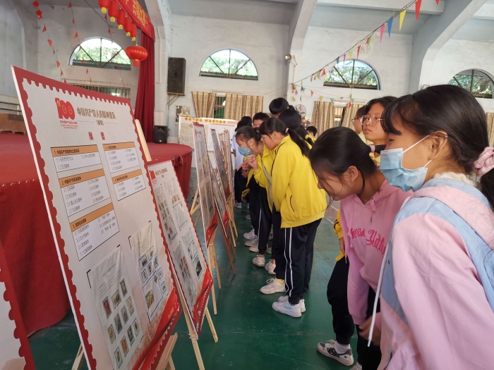 华强学校开展书信文化进课堂活动