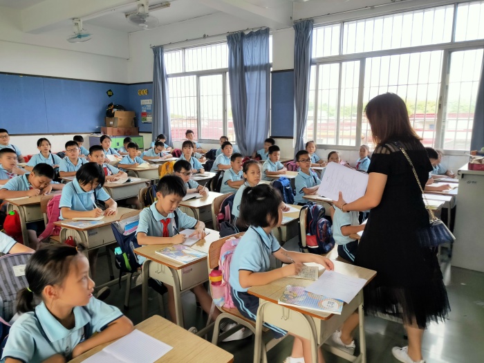 迎接“五项”督导 规范办学行为