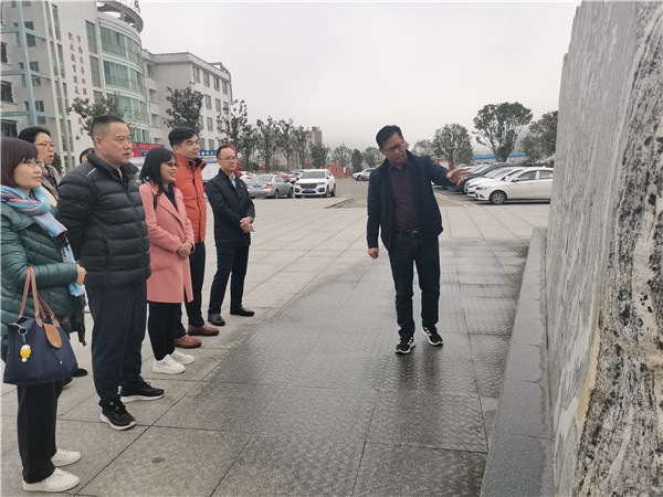 中山一职赴六盘水市水城区职业技术学校开展考察交流活动