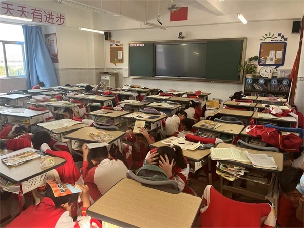 防震减灾，安全常伴
