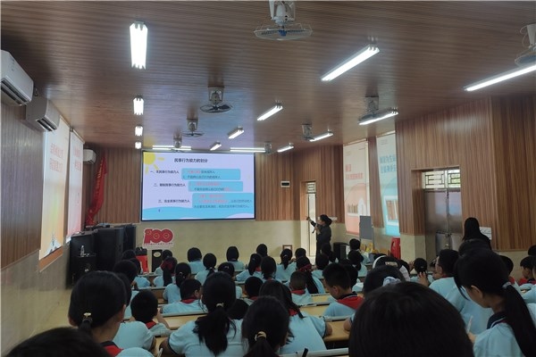 裕洲小学举行儿童权益保护公益宣讲活动