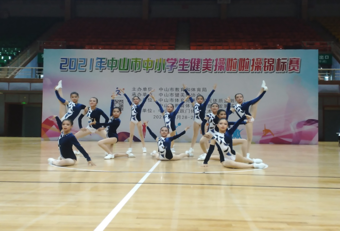 魅力舞步 神采飞扬