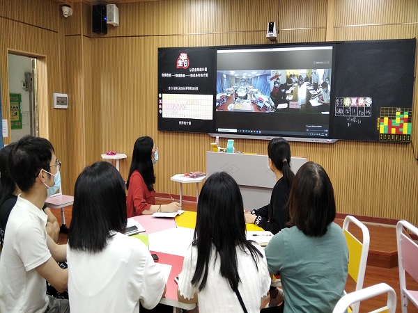 沙水小学老师评课.jpg