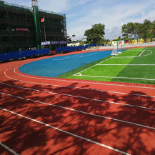 美创新国标跑道 塑胶跑道   塑胶颗粒  抗磨性弹性好