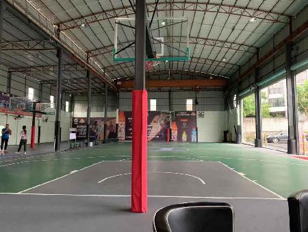 悦健篮球公园