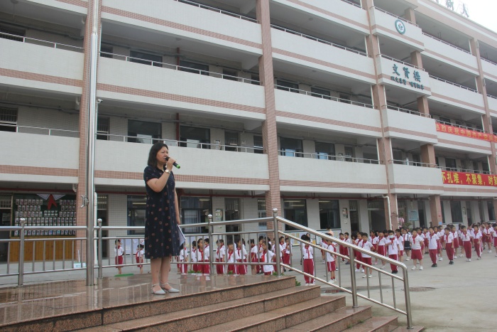 开发区第一小学：不忘虎门销烟历史，传承禁毒文化精神