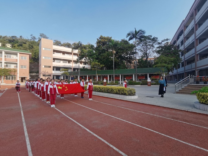 开发区第一小学：新学期共赴崭新梦想，同奋斗助力百年校庆
