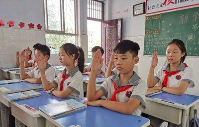 教育部正式宣布：中小学将迎来“大语文”改革，家长：早该这么做了