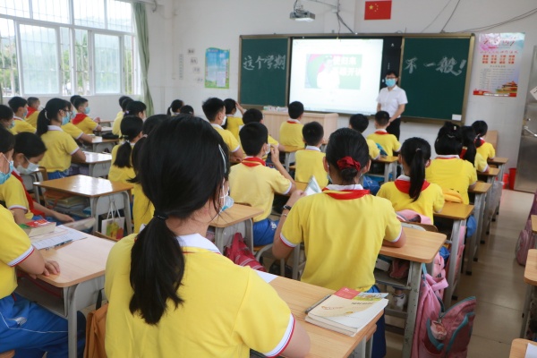 少年归来，英雄开讲