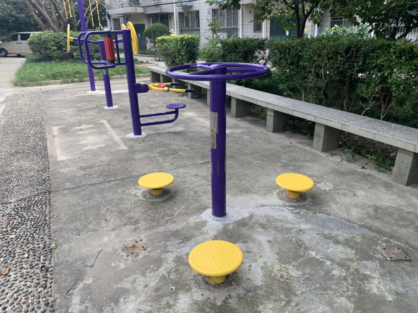 扭腰器