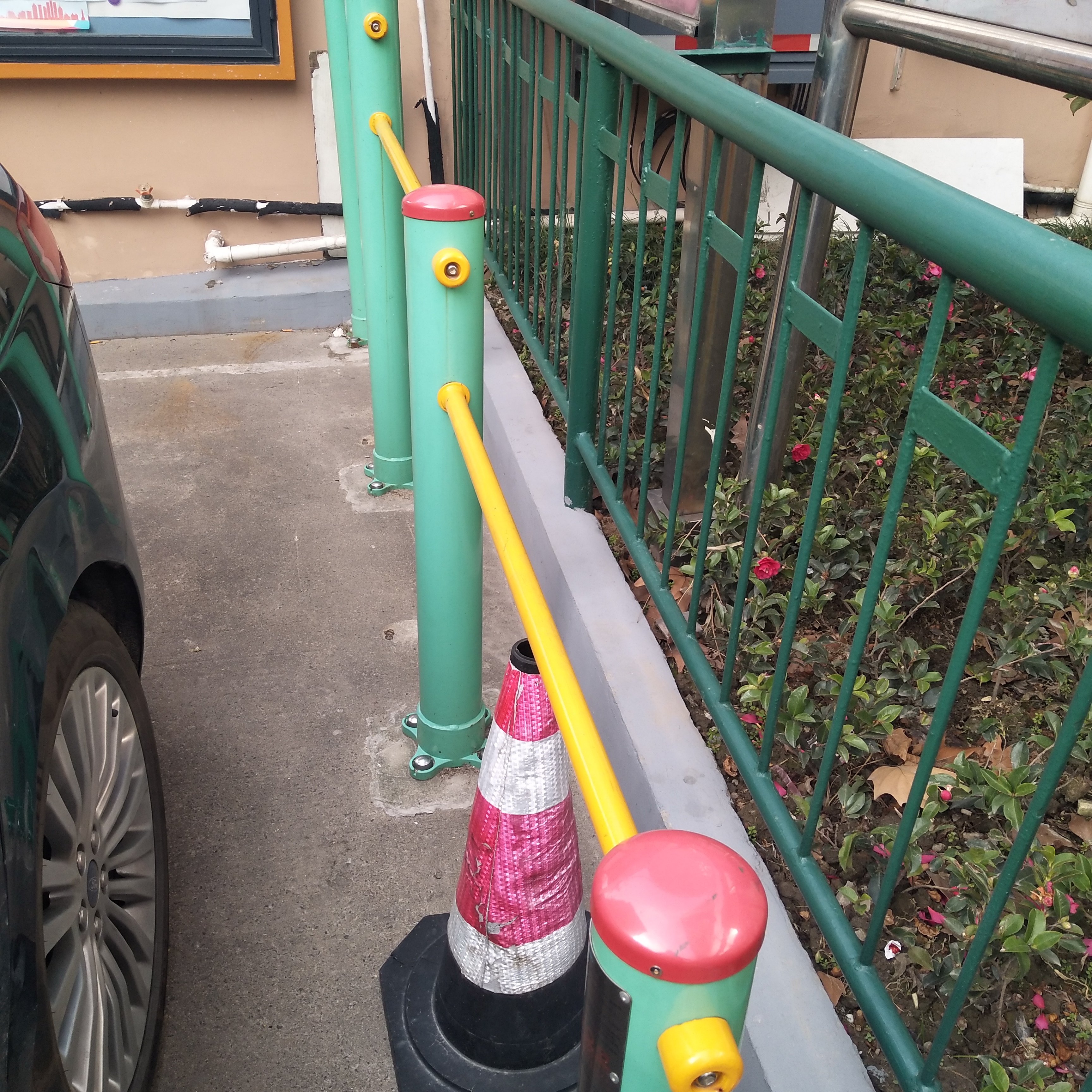 多联压腿架