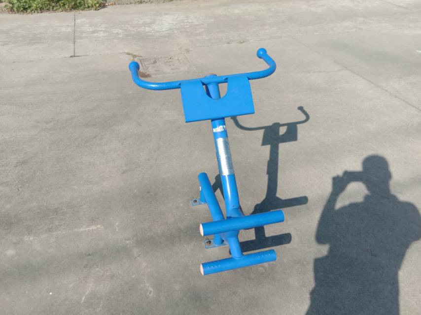 背肌训练器