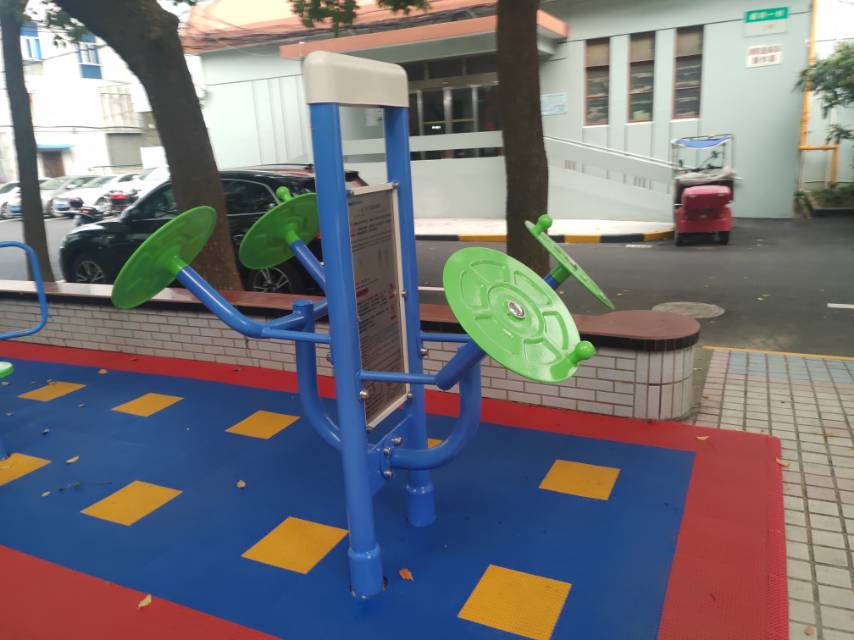 双立柱太极揉推器