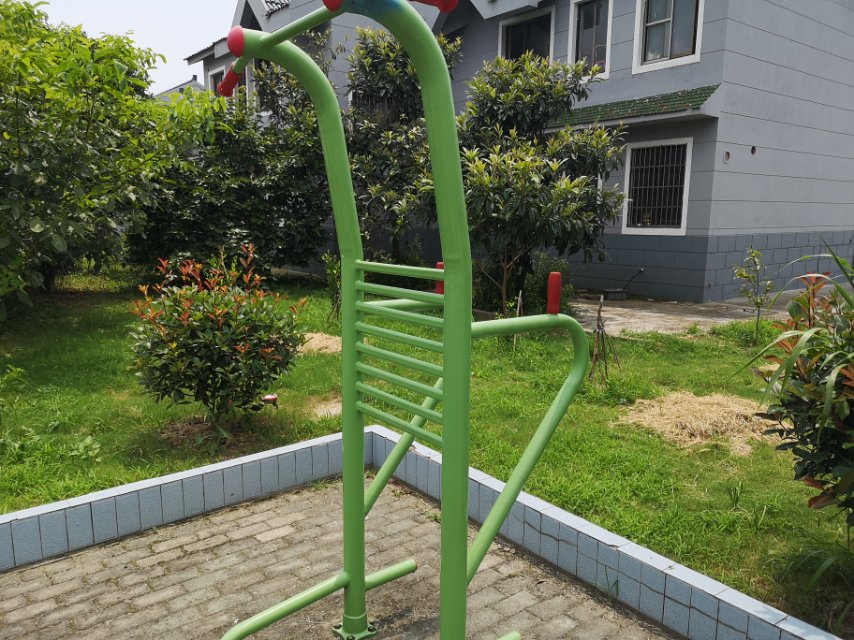 多功能锻炼器