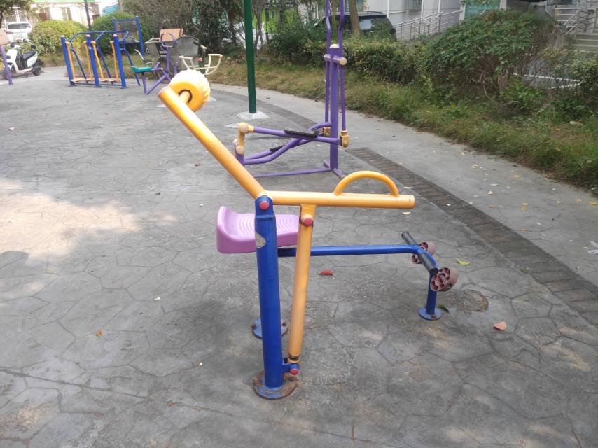 腹背锻炼器