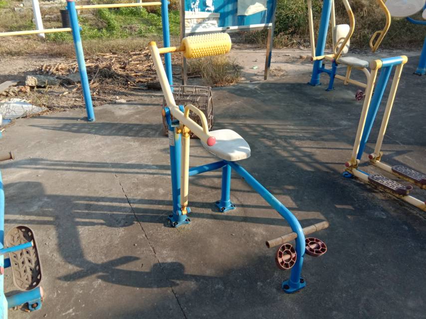 腹背锻炼器