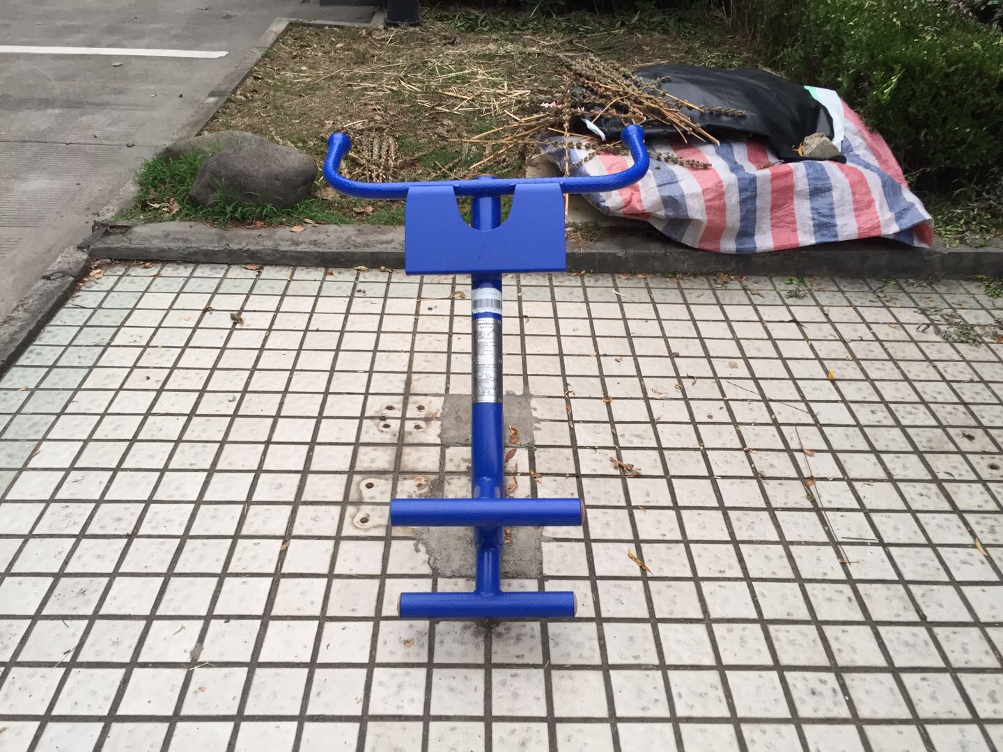 背肌训练器