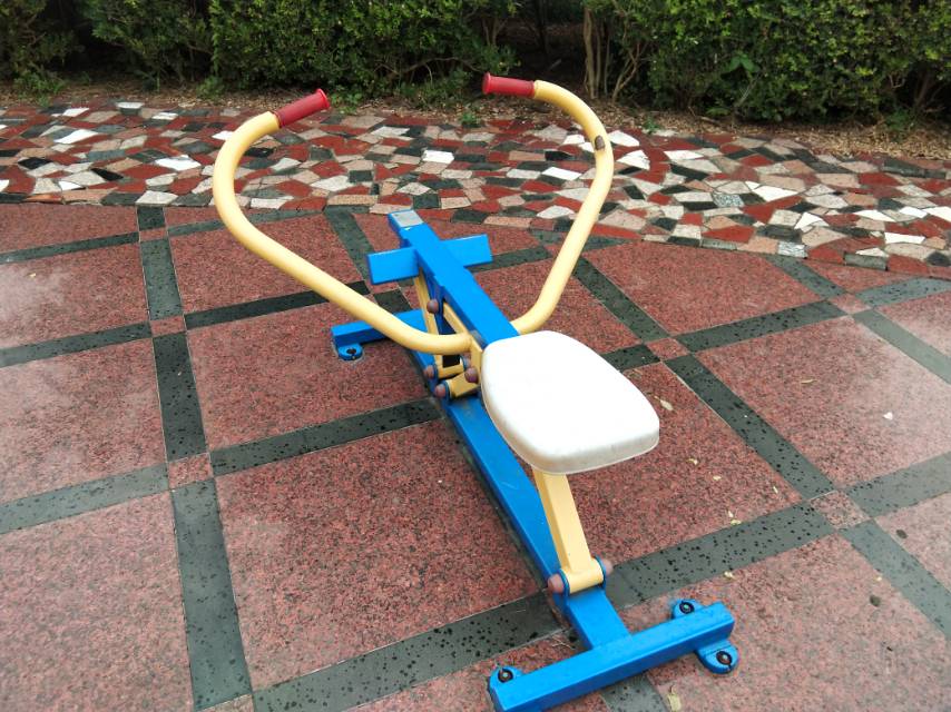 自重划船器