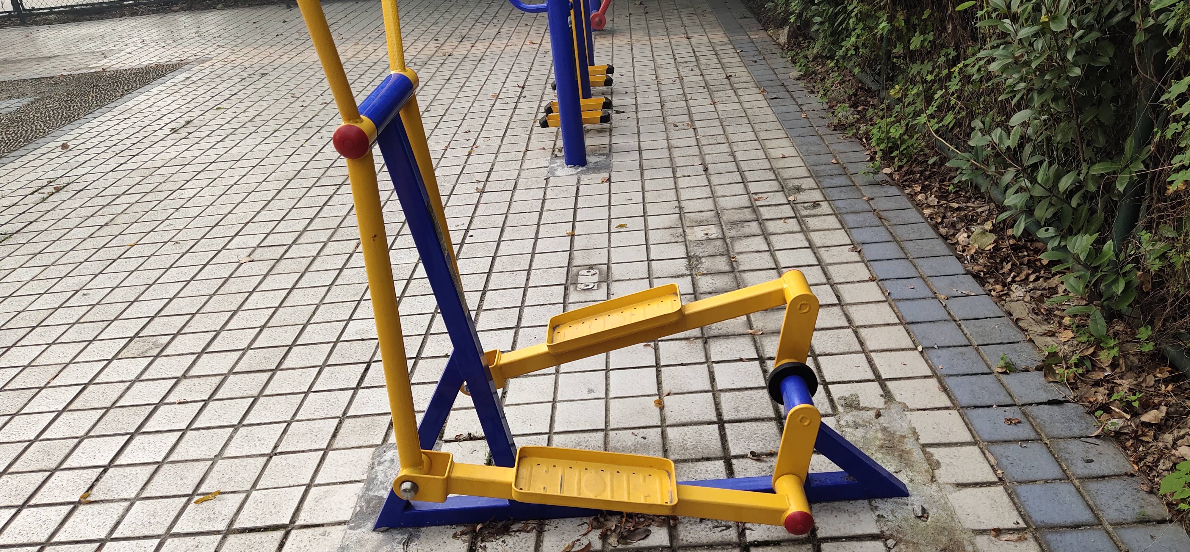 室外椭圆机
