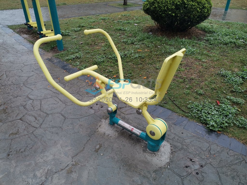 划船器