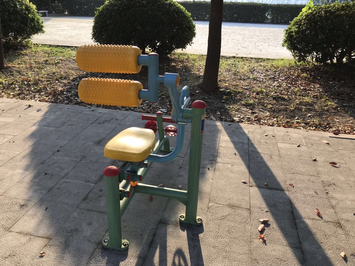 腹背锻炼器