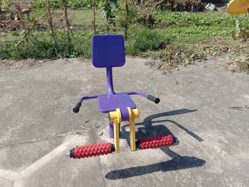 膝关节训练器