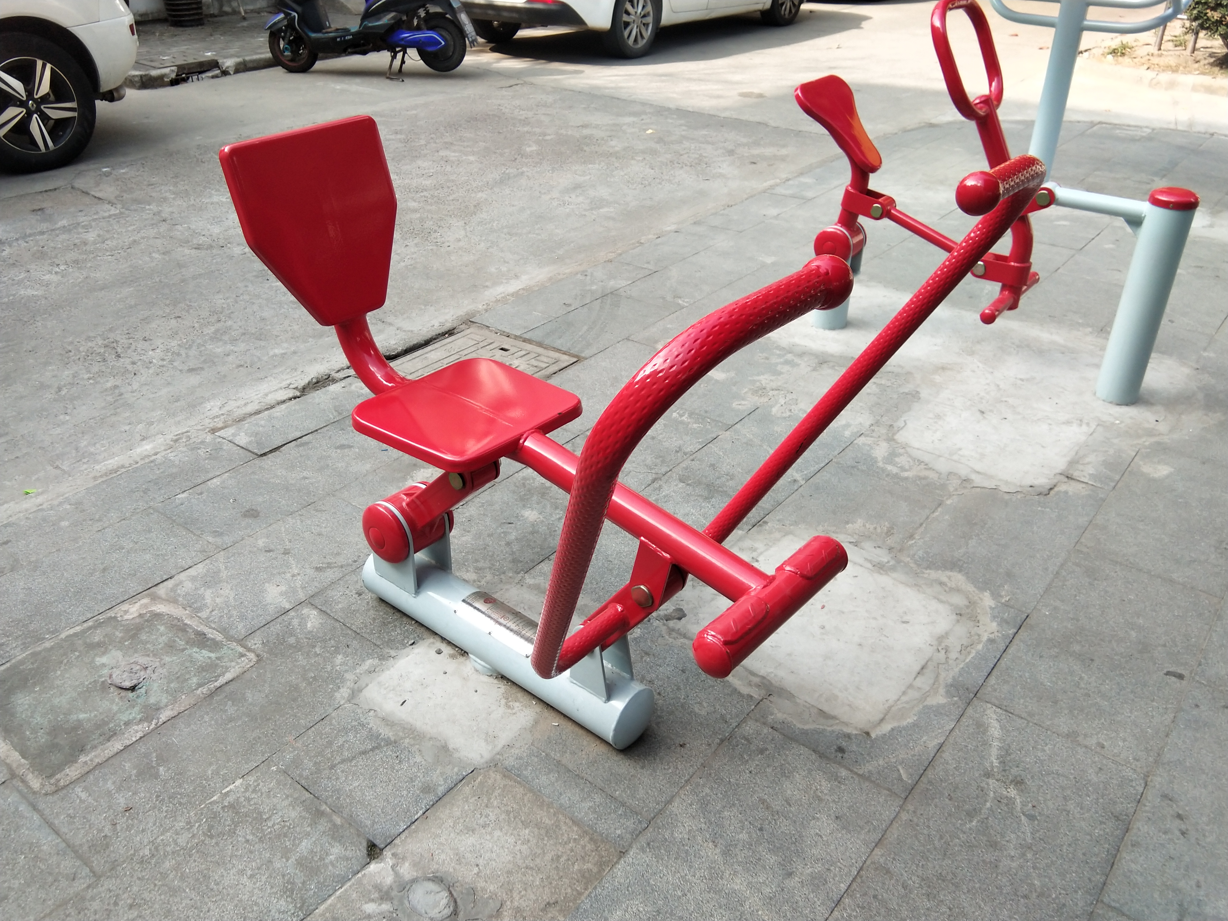 划船器