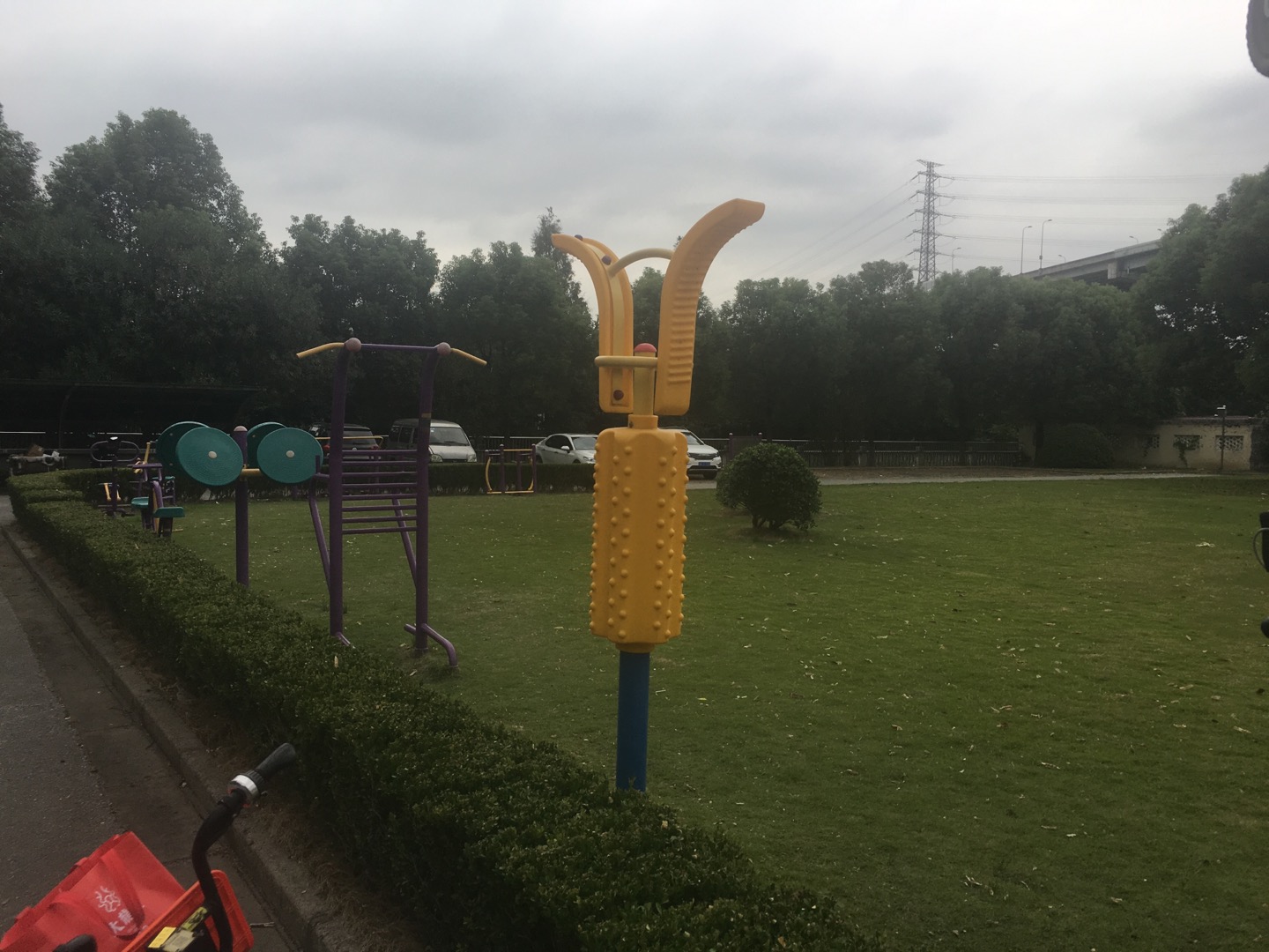 场东公寓健身点