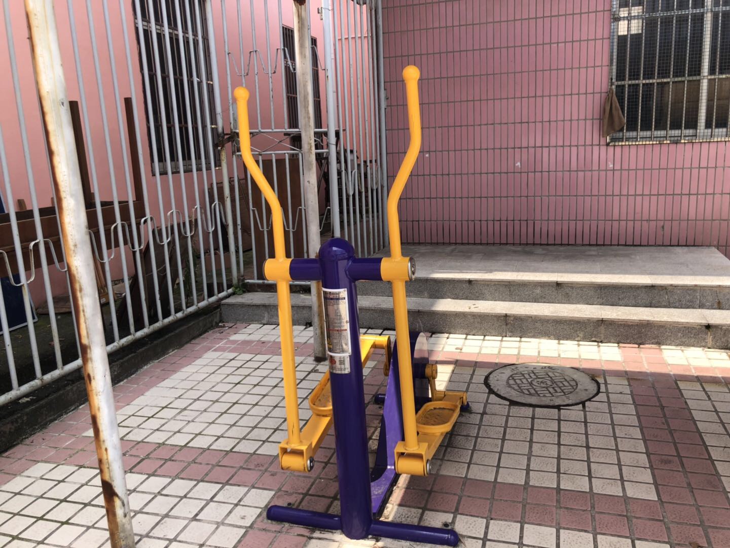 椭圆跑步机