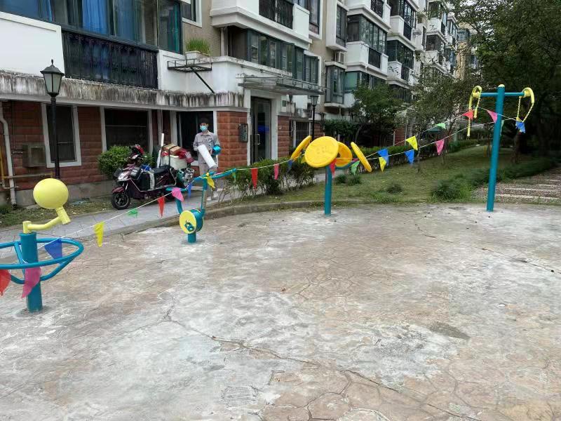 鸿雁居委健身苑点