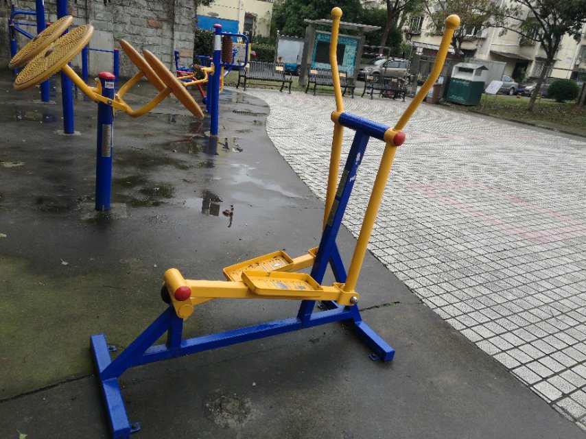 室外椭圆机