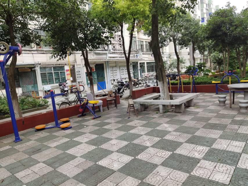 三皇桥小区健身点1